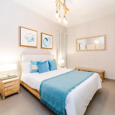 One Bay Residence Unit 15 - Penthouse With Private Roof Top, Jacuzzi And Sea View Grand Baie Exterior foto